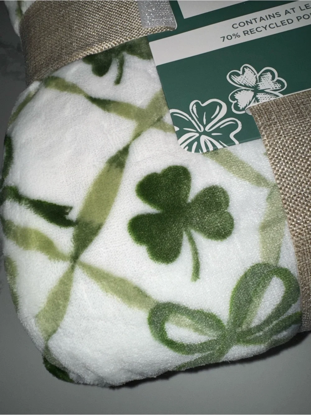The Farmhouse by Rachel Ashwell Lucky Green Clovers & Bows Plush Blanket NEW